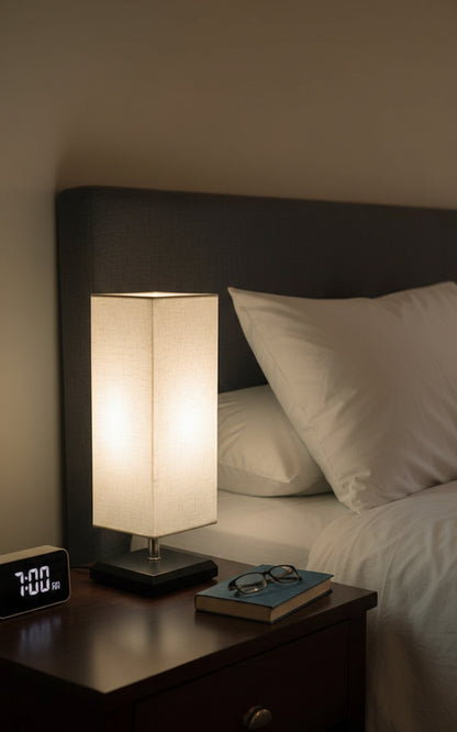 Table Lamp for Bedroom with square  Fabric Shade for Nightstand BQ-TL3014